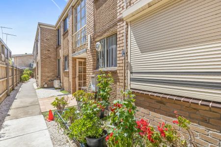 “2/148 Rupert Street, West Footscray VIC 3012” - Photo 5