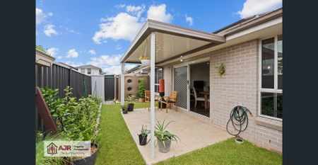 Modern Home with Solar & Floorboards! - Photo 4