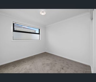 10 Tupy Way, Officer, Vic 3809 - Photo 4
