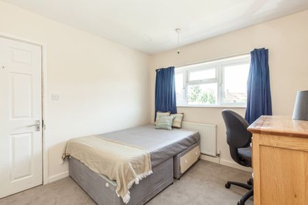 Valentia Road, Headington - Photo 3