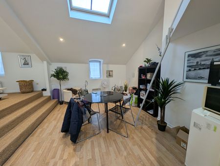 Location Appartement 2 pièces 46m² - Photo 2