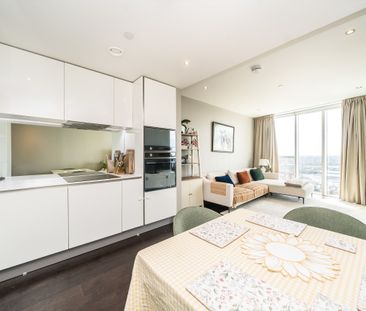 Wandsworth Road, Wandsworth, SW8, London - Photo 3