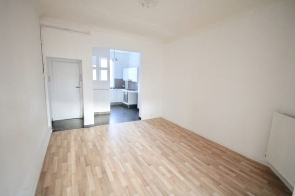 Appartement te huur - Photo 1