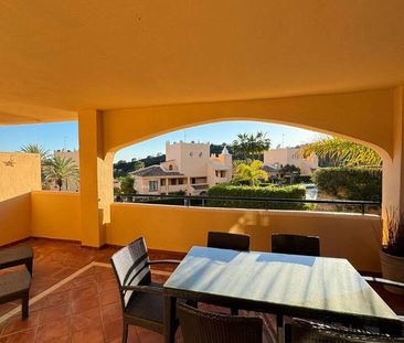 3 bedroom luxury Apartment for rent in Marbella Del Este, Andalusia - Photo 1