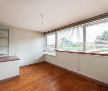 2 bedroom maisonette to rent - Photo 4