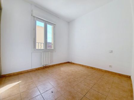 Location Appartement 2 pièces 28m² PERPIGNAN 66000 - Photo 2