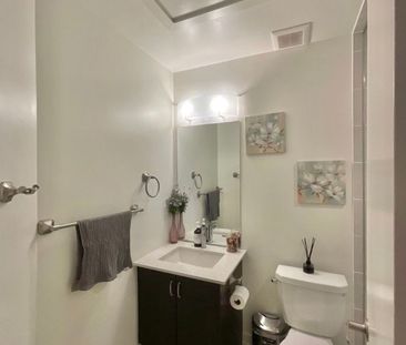 For Lease - 370 G Red Maple Road Unit# 12, Richmond Hill, Ontario - Photo 2