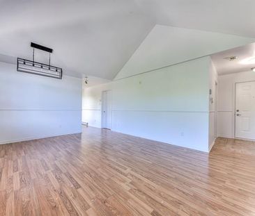 748 Rue Bélanger - Photo 1