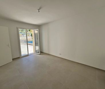 Location Appartement 2 pièces 52m² ST ANDRE DE LA ROCHE 06730 - Photo 6