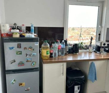 House share to rent - Photo 2