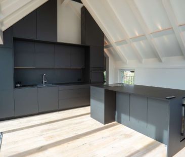 Luxuriöses Dachgeschoss-Refugium: Offenes Design und exquisite Deta... - Photo 2