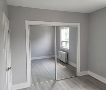 For Lease - 312 Douglas Avenue Unit# 304, Toronto, Ontario - Photo 5