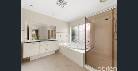 Imagine Family Comfort in Berwick. Can You Picture It? - Photo 4