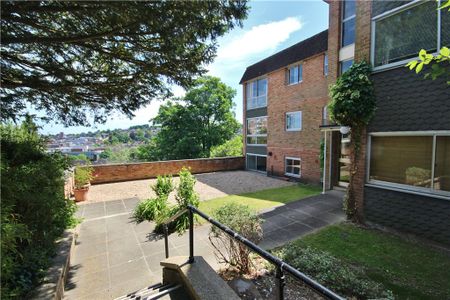West Mount, The Mount, Guildford, Surrey, GU2 4HL - Photo 3
