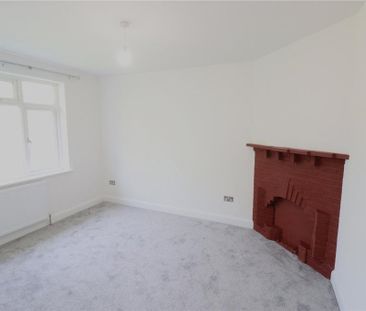 2 bedroom maisonette to rent - Photo 5
