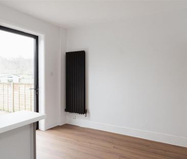 2 bedroom house to rent - Photo 3