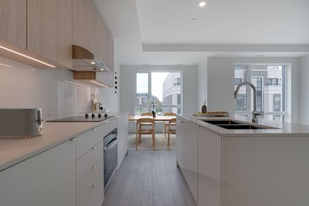 For Lease - 6 Red Squirrel Lane Unit# C-311, Richmond Hill, Ontario - Photo 4