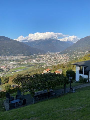 5,5-Zimmer-Ferienhaus in Sant’Antonino, Tessin - Photo 4