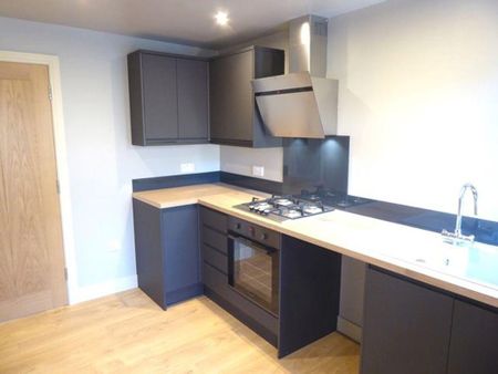 2 bedroom terraced house to rent - Photo 3