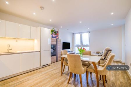 1 bedroom flat to rent - Photo 2