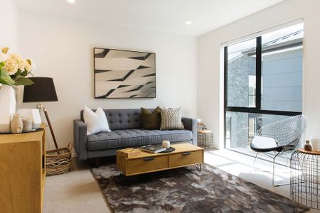 Large 4 Bedroom home, Two living rooms - Photo 3