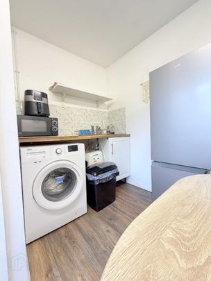 9a Lynda Farm, BT370AX, Newtownabbey - Photo 1
