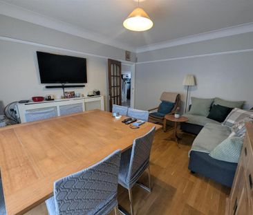 4 bedroom house to rent - Photo 3