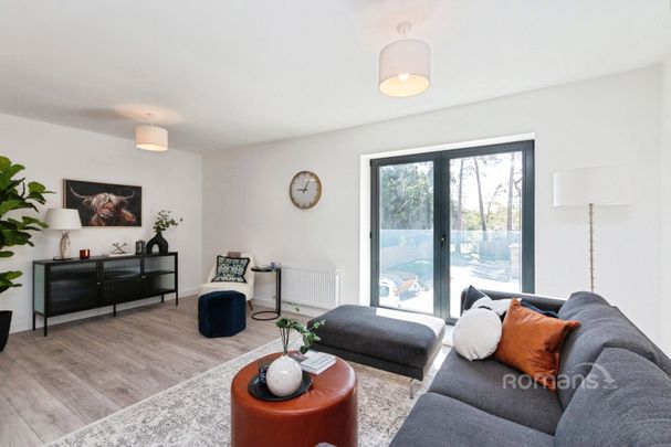 4 bedroom townhouse to rent - Photo 1