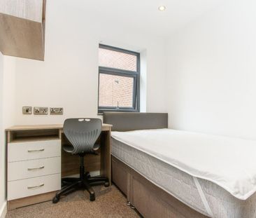 Bedsit, Vecqueray St, CV1 - Photo 6