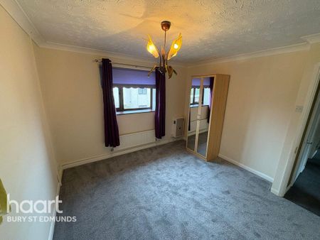 4 bedroom coach house to rent - Photo 4