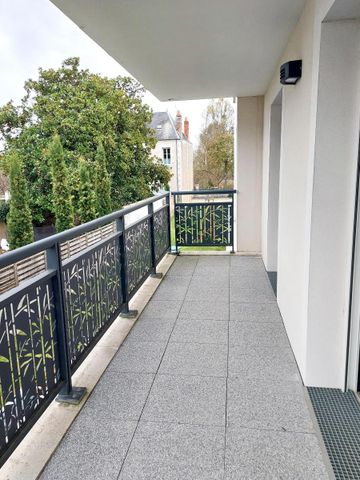 Location Appartement 2 pièces 44m² ST CYR SUR LOIRE 37540 - Photo 4
