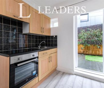 1 bedroom house to rent - Photo 2