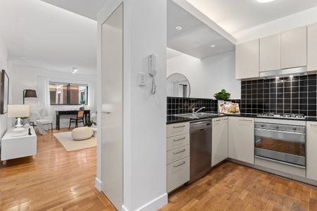 210/1A Tusculum Street, Potts Point NSW 2011 - Apartment For Rent | Domain - Photo 5