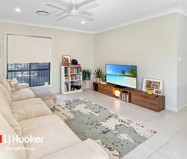 Modern 3-Bedroom Home in the Heart of Austral - Photo 1