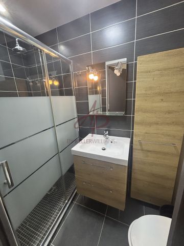 Location Appartement 1 pièce 120m² ROUBAIX 59100 - Photo 4