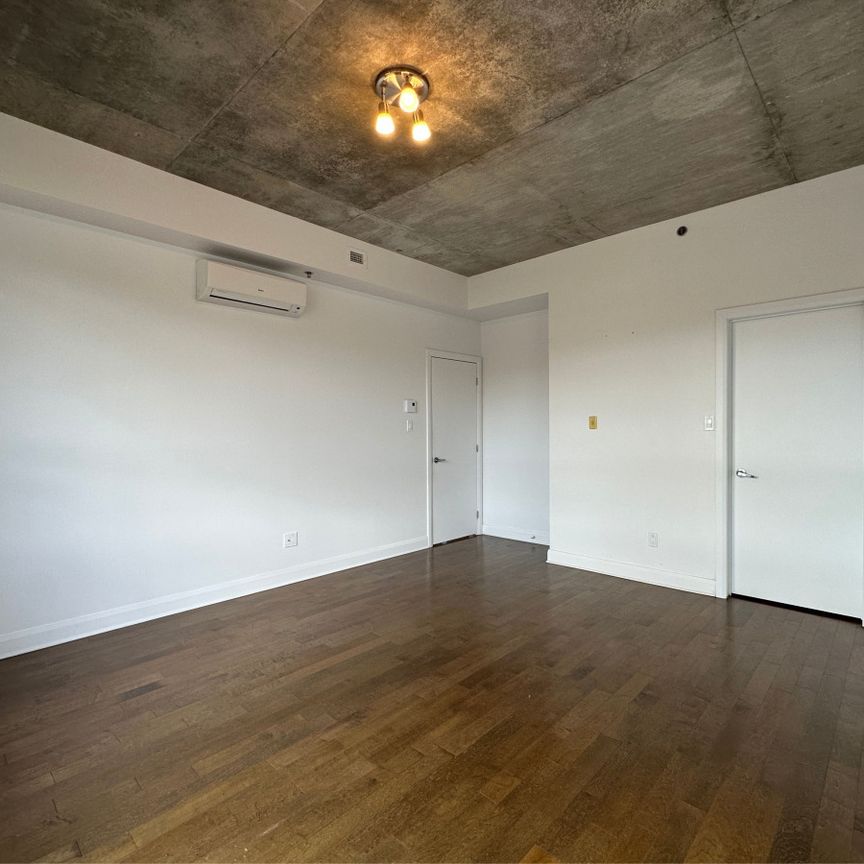 Penthouse moderne sur 2 niveaux avec terrasse – 3 chambres, 3 salles de bain ! - Photo 1