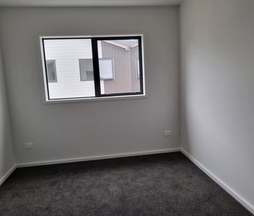 Brand new 3 bedroom - Photo 2