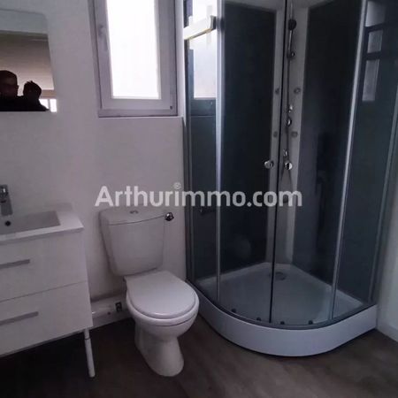 Location Appartement 2 pièces 54 m2 à Lons-le-Saunier - Photo 4