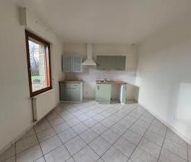 Location Maison 2 pièces 37m² COMBOURG 35270 - Photo 4