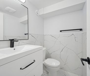 For Lease - 2 Colonial Crescent, London North, Ontario - Photo 4