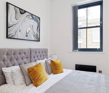 3 bedroom flat to rent - Photo 6