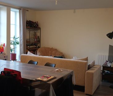 Location Appartement 4 pièces 73m² PONT DE VAUX 01190 - Photo 4