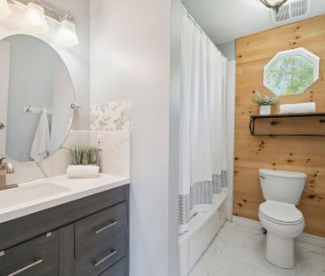 For Lease - 40 Greenwood Crescent, Kawartha Lakes, Ontario - Photo 1