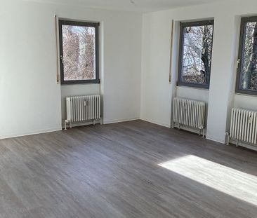 Richard-Schmid-Straße 12, 70619 Stuttgart OT Riedenberg - Foto 2