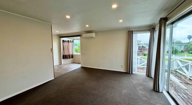 Comfortable 3 bedroom home in Reelick Av - Photo 1