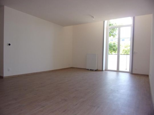 Location Appartement 3 pièces 70m² VERNON 27200 - Photo 1