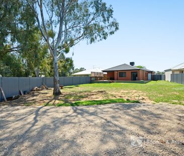 13 Warrens Lane, Rutherglen - Photo 1