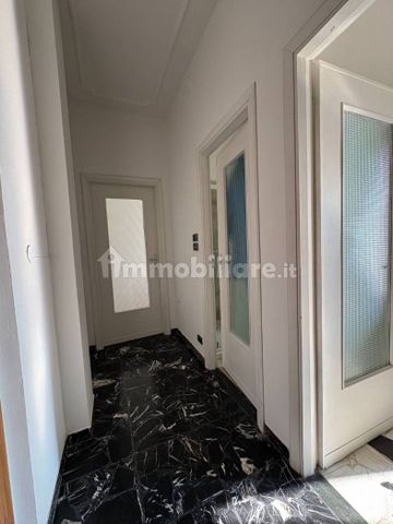 Trilocale via Giosuè Carducci 2, Centro, Bra - Photo 2