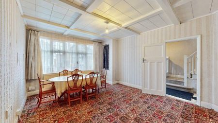 3 bedroom semi-detached house to rent - Photo 2