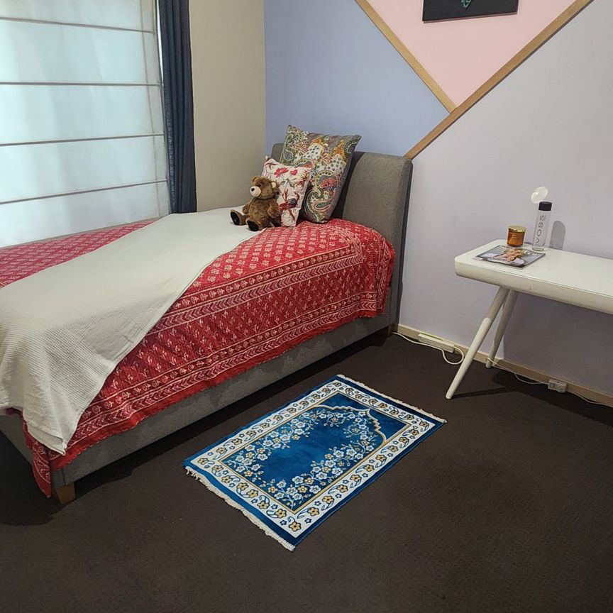 Point Cook - Photo 1